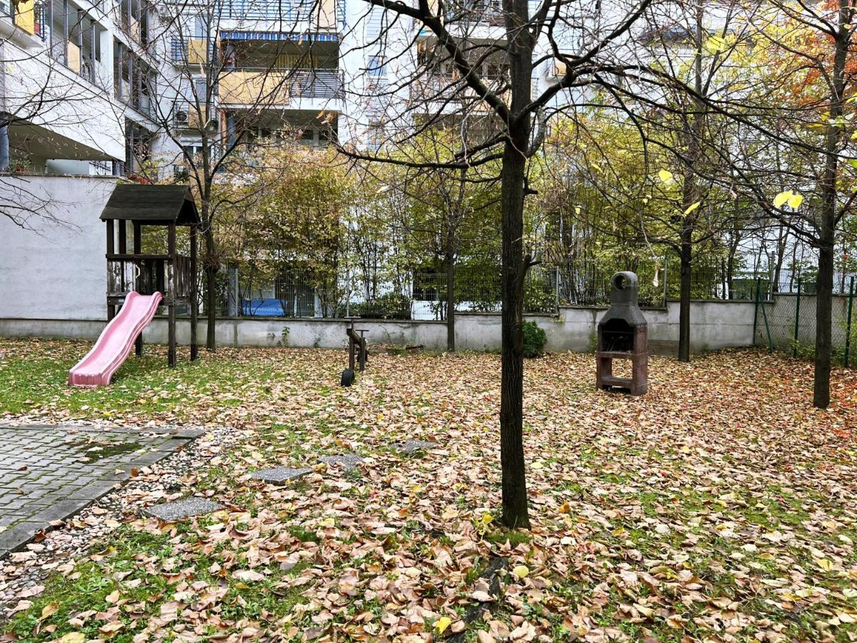 Apartament Center Budget Inside Free Parking Self Check-in Free Streaming Ac Balcony Budapesta